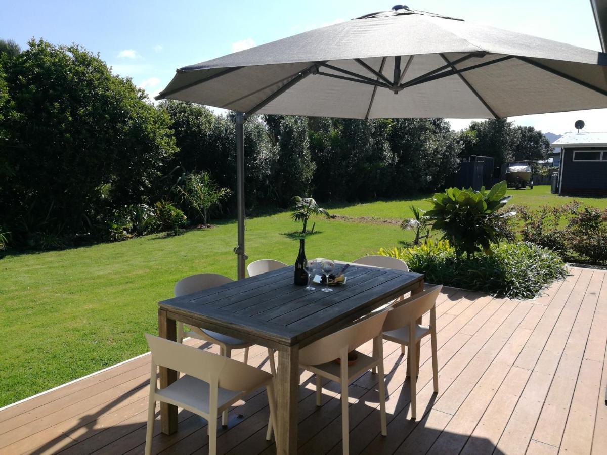 Modern Beach Break - Waihi Beach Holiday Home エクステリア 写真